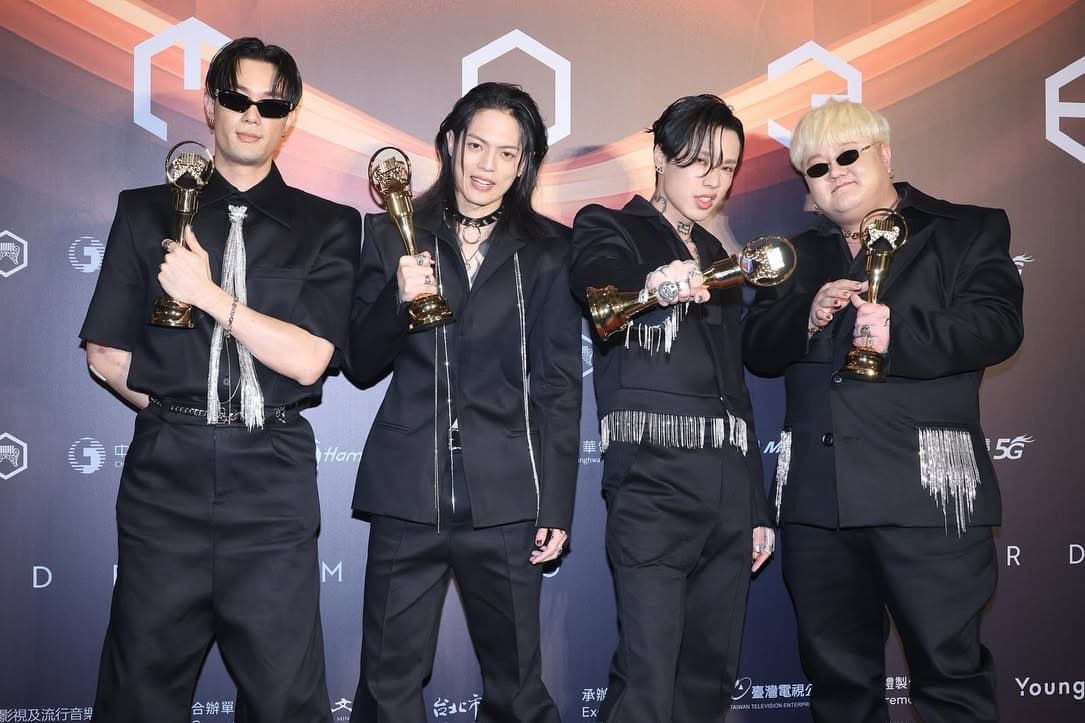 TRASH 樂團獲得金曲獎最佳樂團合影